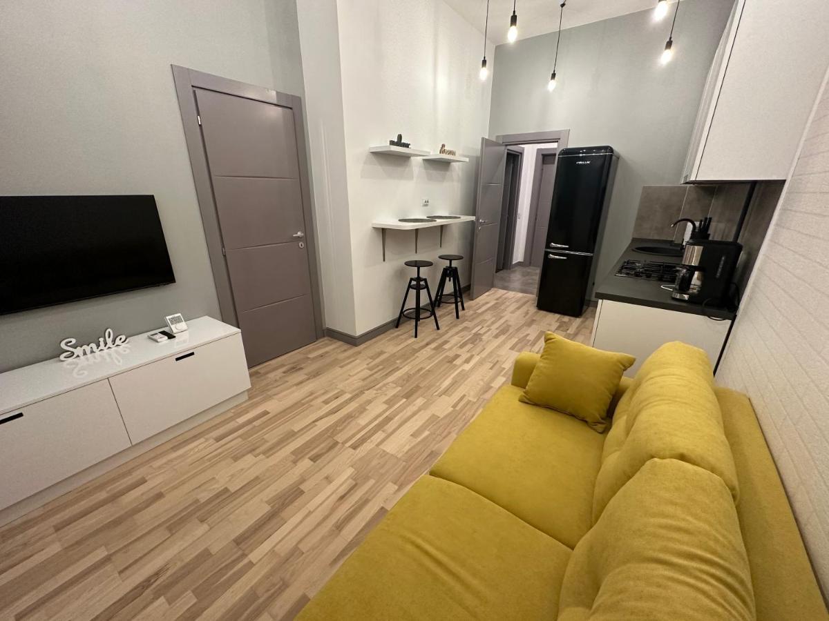 Mojo-Jojo / A Funky Stay Iasi Exterior foto